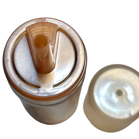 Nexxus - Volume Mousse & Comb-Thru Hairspray - Picture 6 of 7